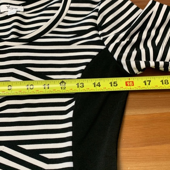 Thyme Maternity Black & White Dress, Winter Weight, tons of stretch - Picture 8 of 12